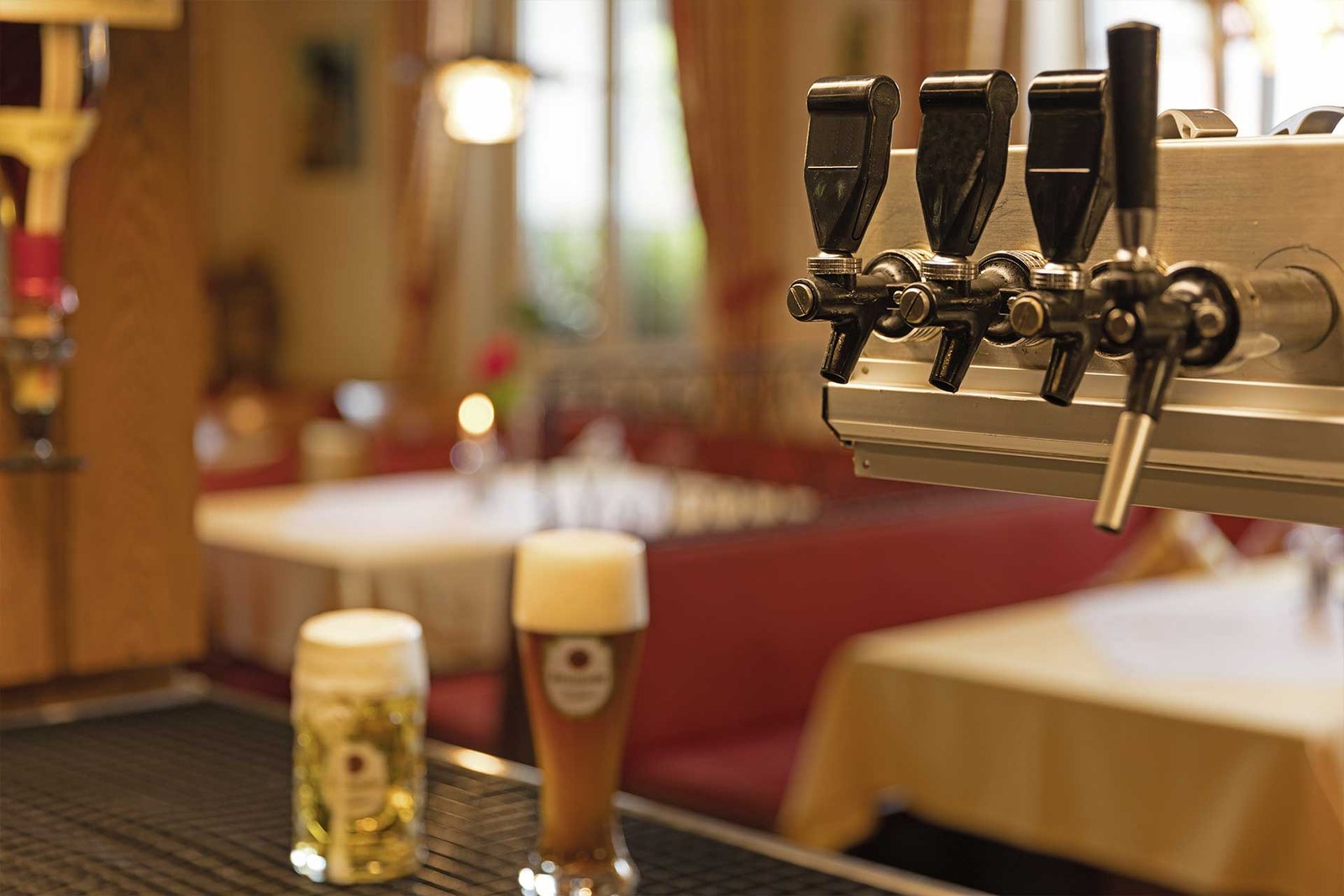 Zapfanlage an der Theke
